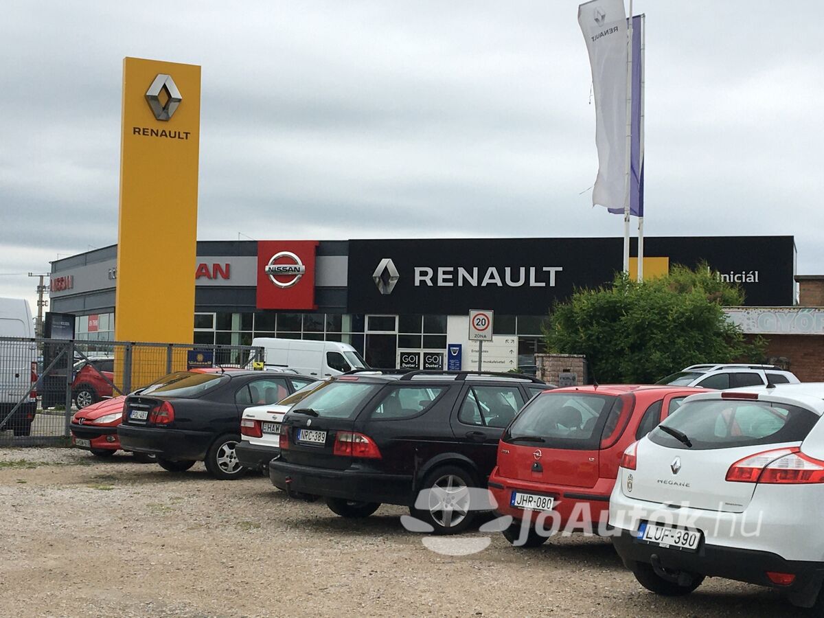Iniciál Lexus Győr - JóAutók.hu