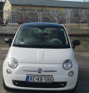 autó főképe