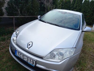 autó főképe