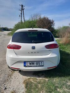 autó főképe