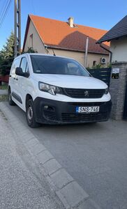 autó főképe