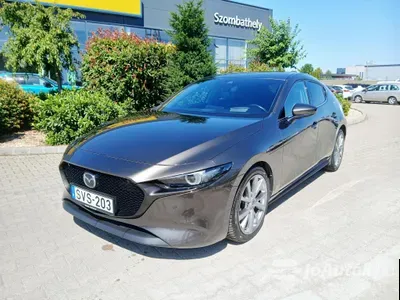autó főképe
