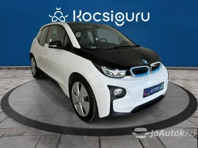 autó főképe