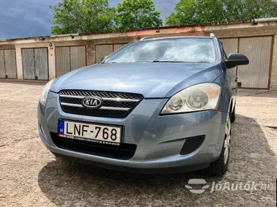 autó főképe