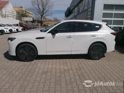 autó főképe