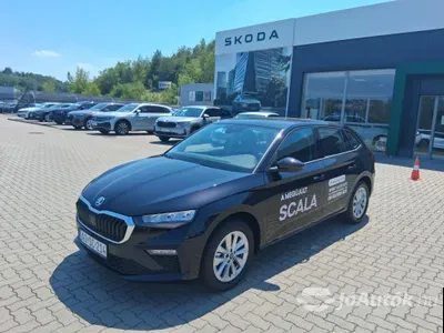 autó főképe