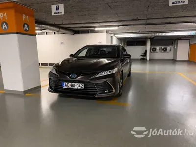 autó főképe