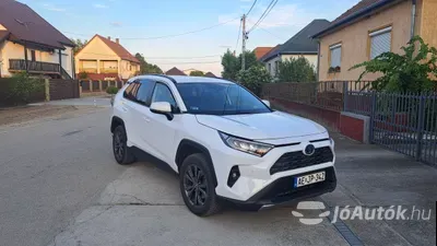 autó főképe