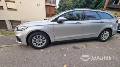 autó főképe