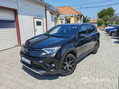 autó főképe