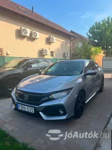 autó főképe