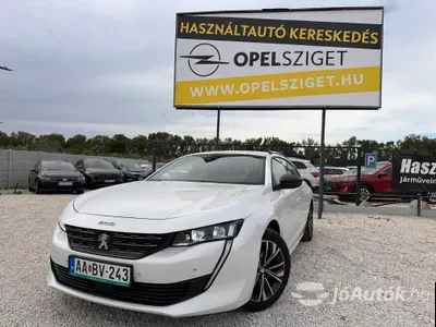 autó főképe