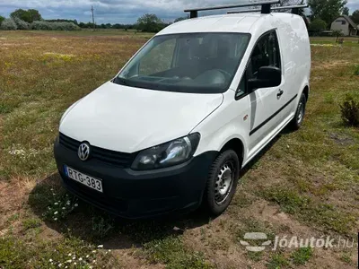 autó főképe