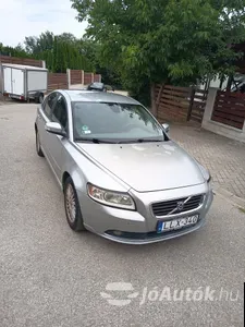 autó főképe