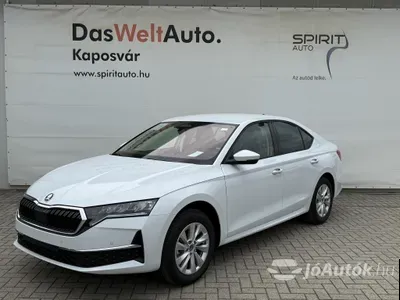 autó főképe