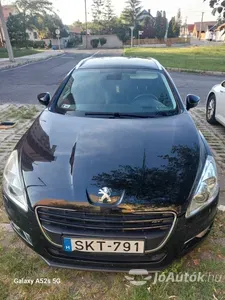 autó főképe