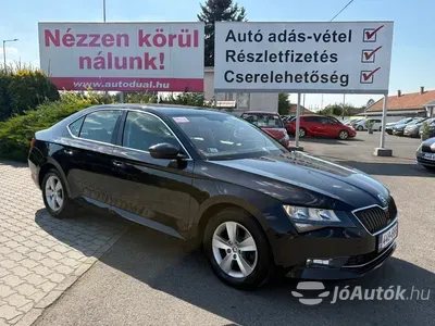 autó főképe