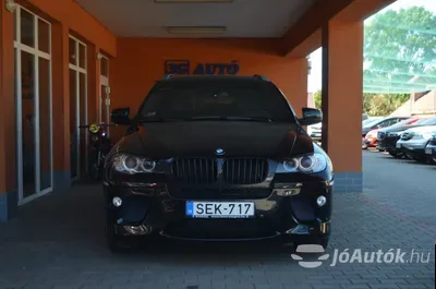 autó főképe