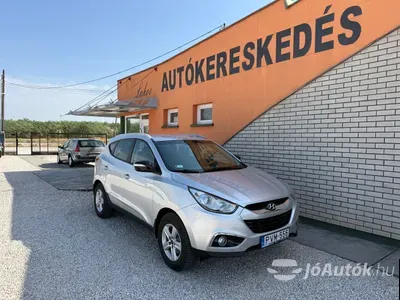 autó főképe