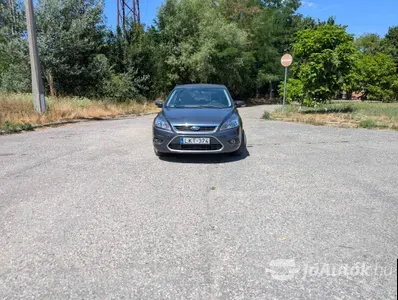 autó főképe
