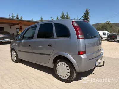 autó főképe