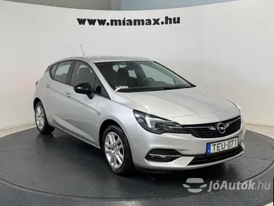 autó főképe