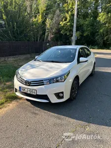 autó főképe