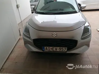 autó főképe