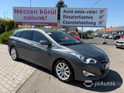 autó főképe