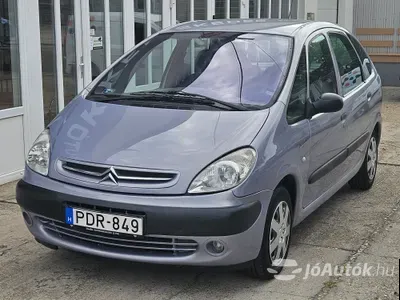 autó főképe