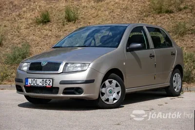 autó főképe