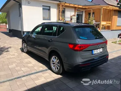 autó főképe