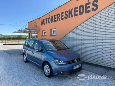 autó főképe