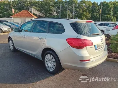 autó főképe