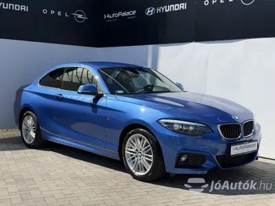 autó főképe