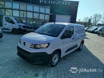 autó főképe