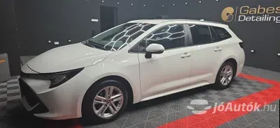 autó főképe