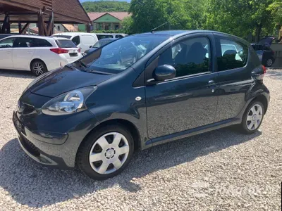 autó főképe