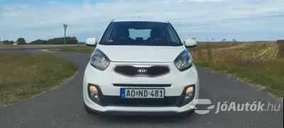 autó főképe