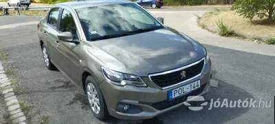autó főképe