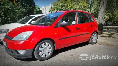 autó főképe