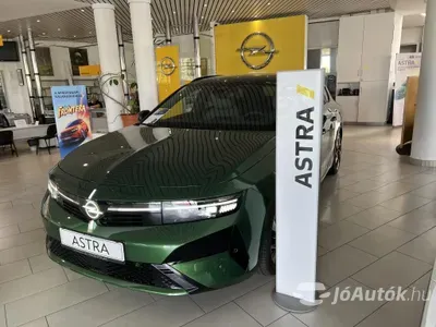 autó főképe