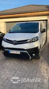 autó főképe
