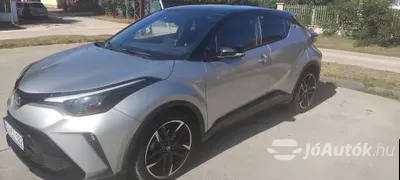 autó főképe