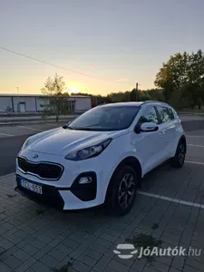autó főképe
