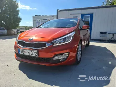 autó főképe