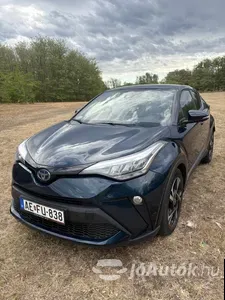 autó főképe