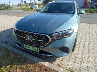 autó főképe