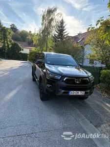 autó főképe