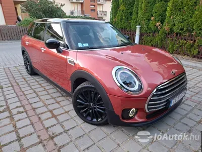 autó főképe